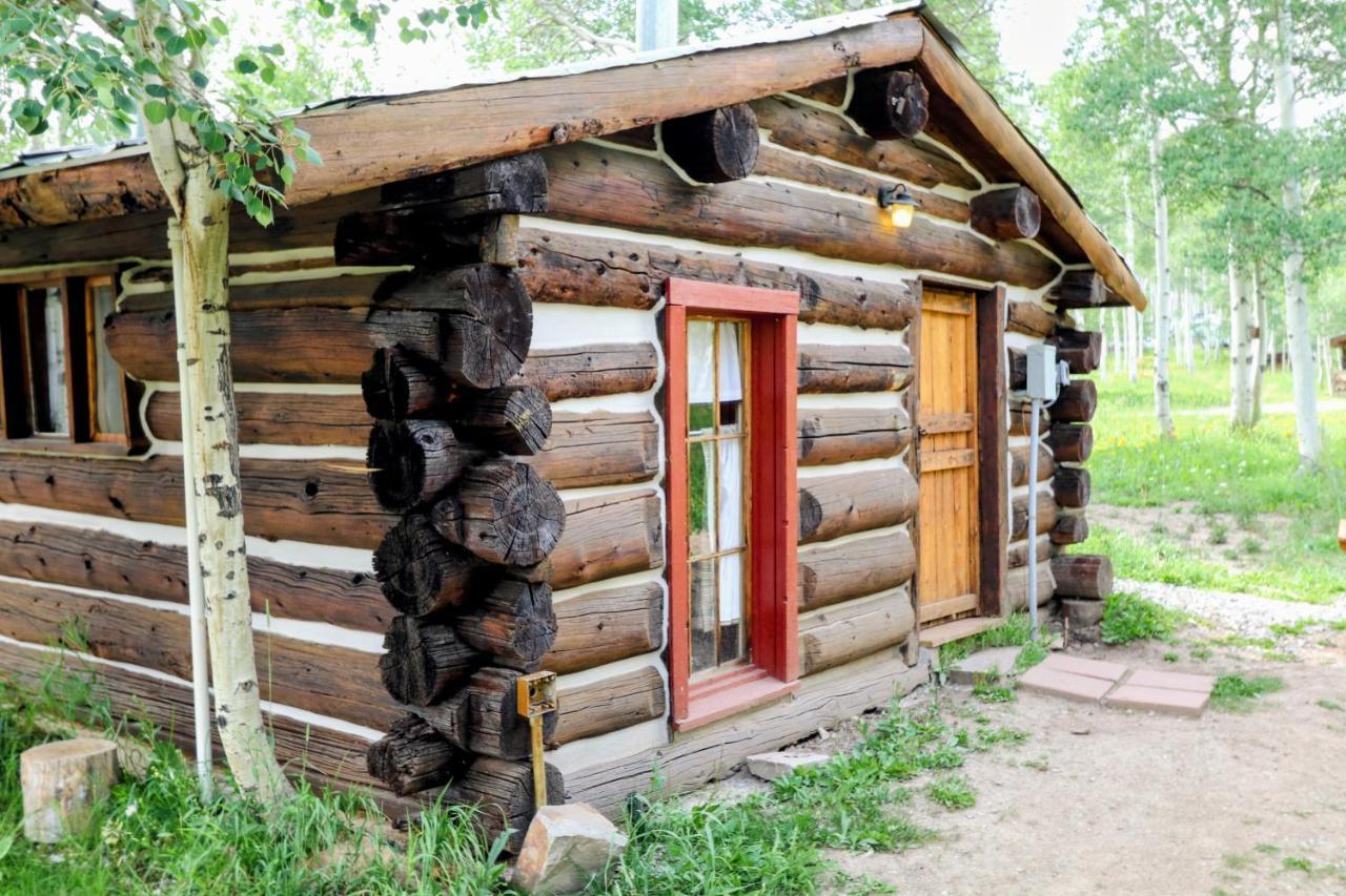 The Cabins At Historic Columbine Clark Eksteriør billede