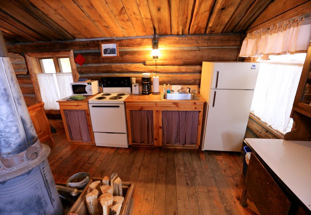 The Cabins At Historic Columbine Clark Eksteriør billede